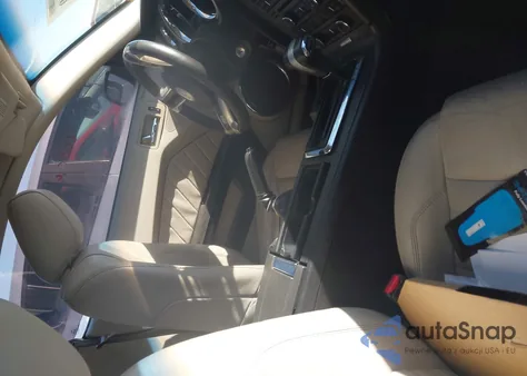 2010 Ford Mustang V6/V6 Premium z USA, uszkodzony, nr VIN 1ZVBP8AN0A5107953